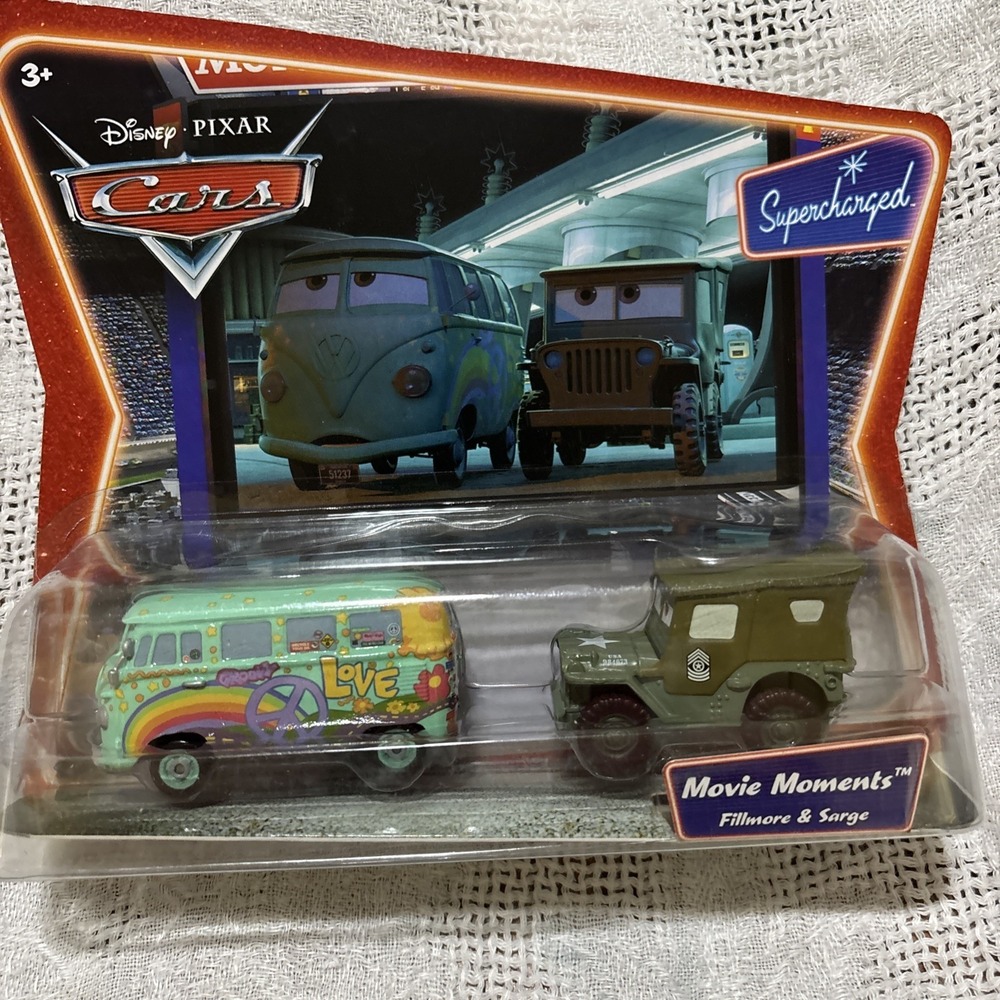 Disney Pixar Cars Fillmore & Sarge‎ Supercharged Movie Moments 2-Pack NIP 2006